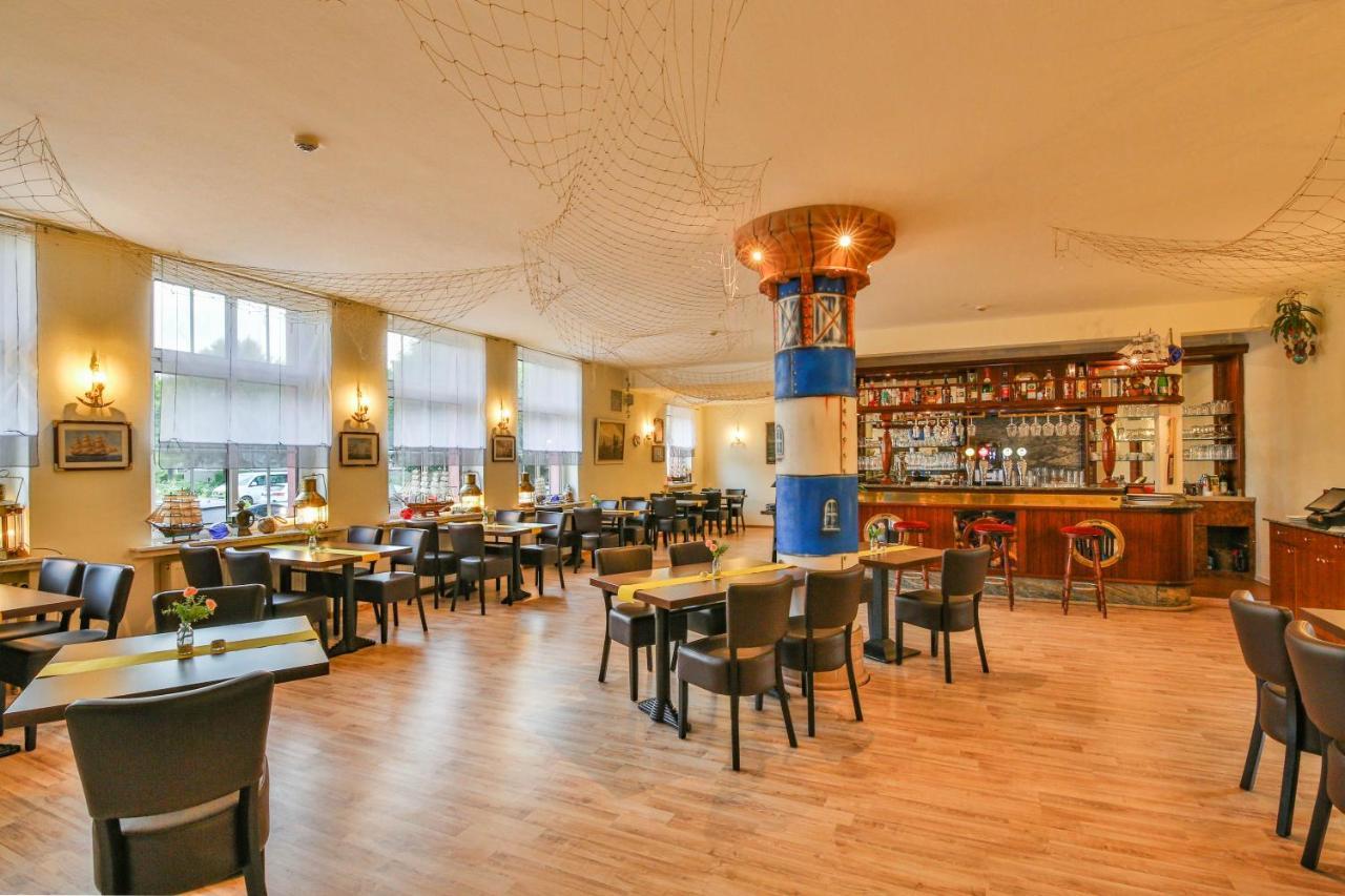 Hotel Und Restaurant "Zur Zwiebel" 페네뮌데 외부 사진
